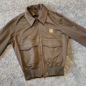 Vintage UPS jacket United Parcel Brown small-medium?